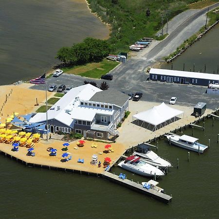 Lowes Wharf Marina Inn Sherwood Extérieur photo