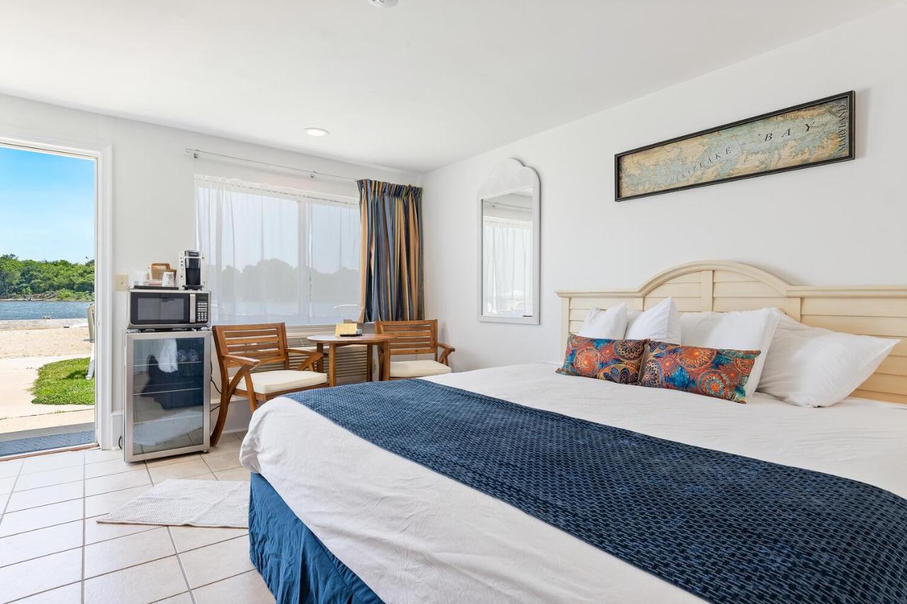 Lowes Wharf Marina Inn Sherwood Extérieur photo